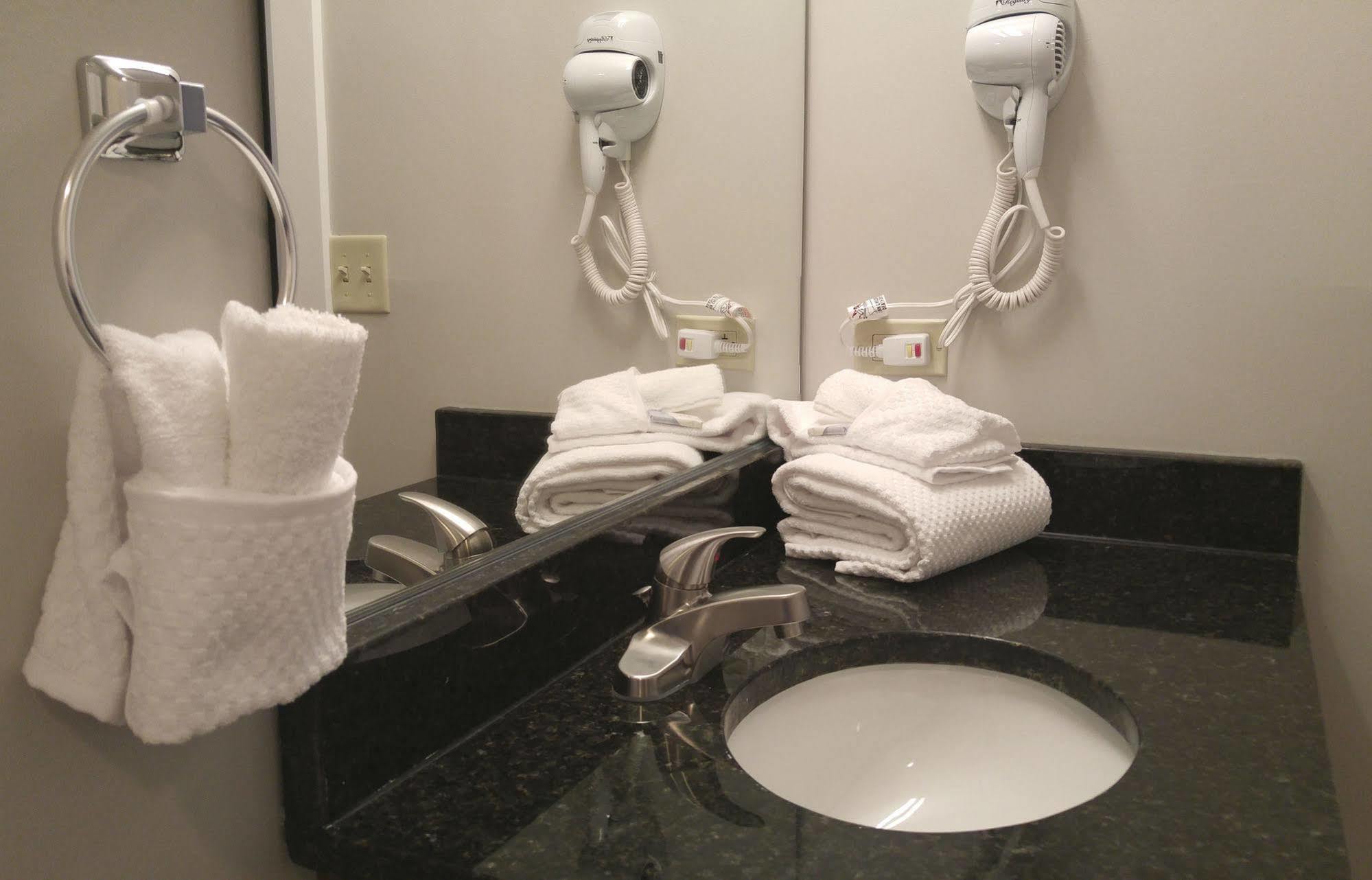 Affordable Suites Of America Portage Kültér fotó